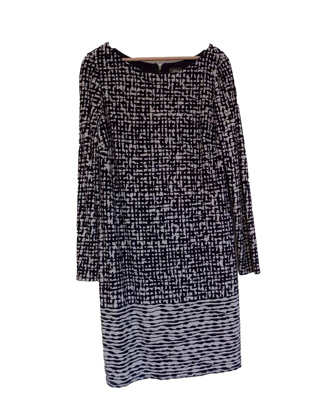 Vince Camuto knit dress size 12 NWT